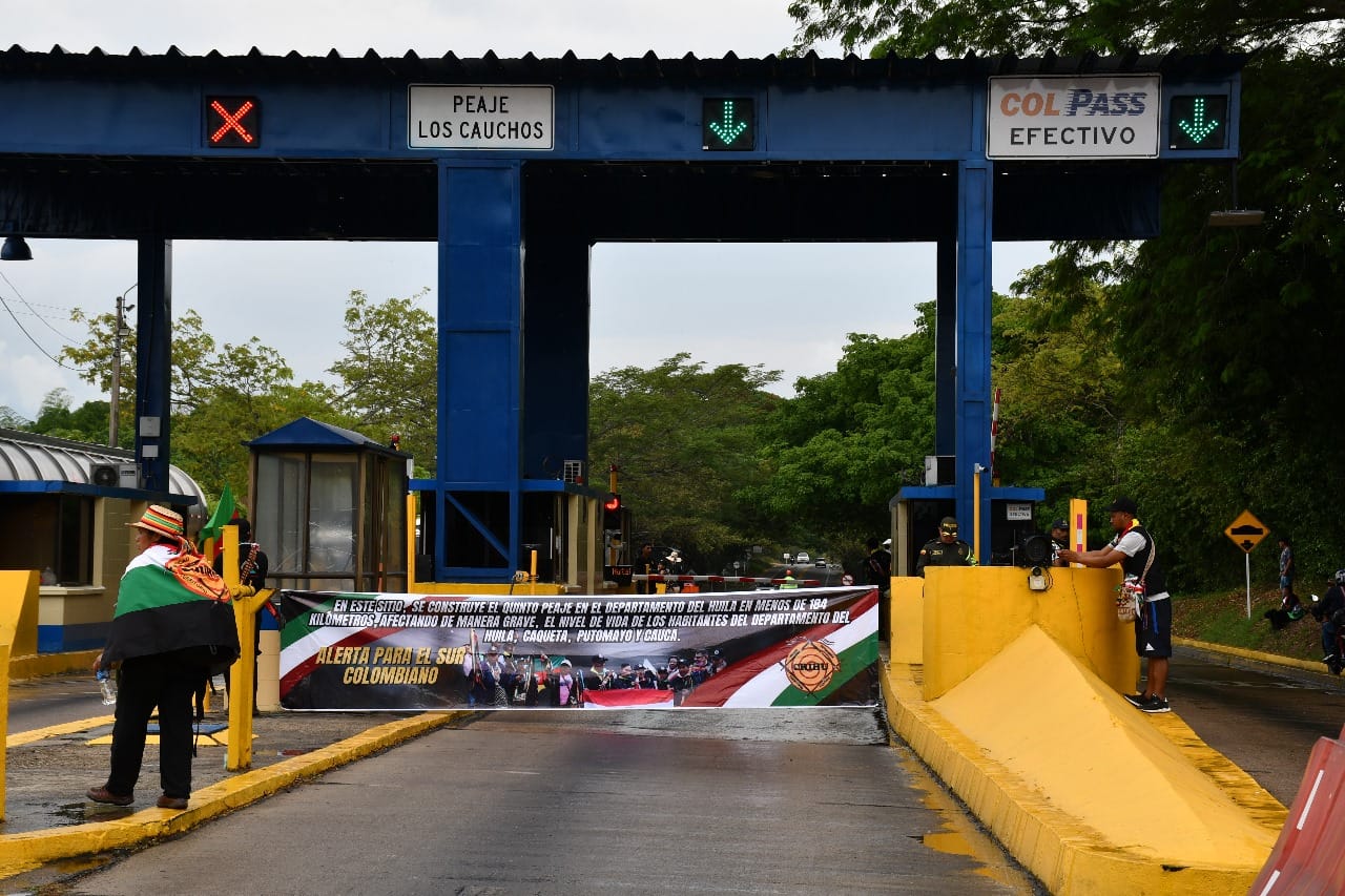 Indígenas solicitan un Huila grande sin peajes