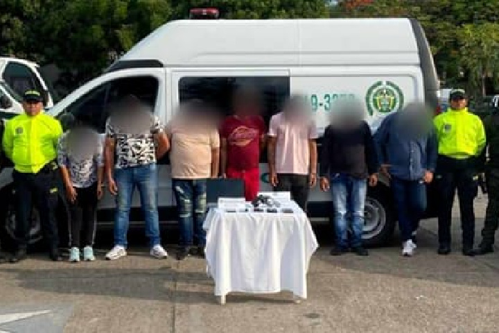 En Viotá policía rescata secuestrados
