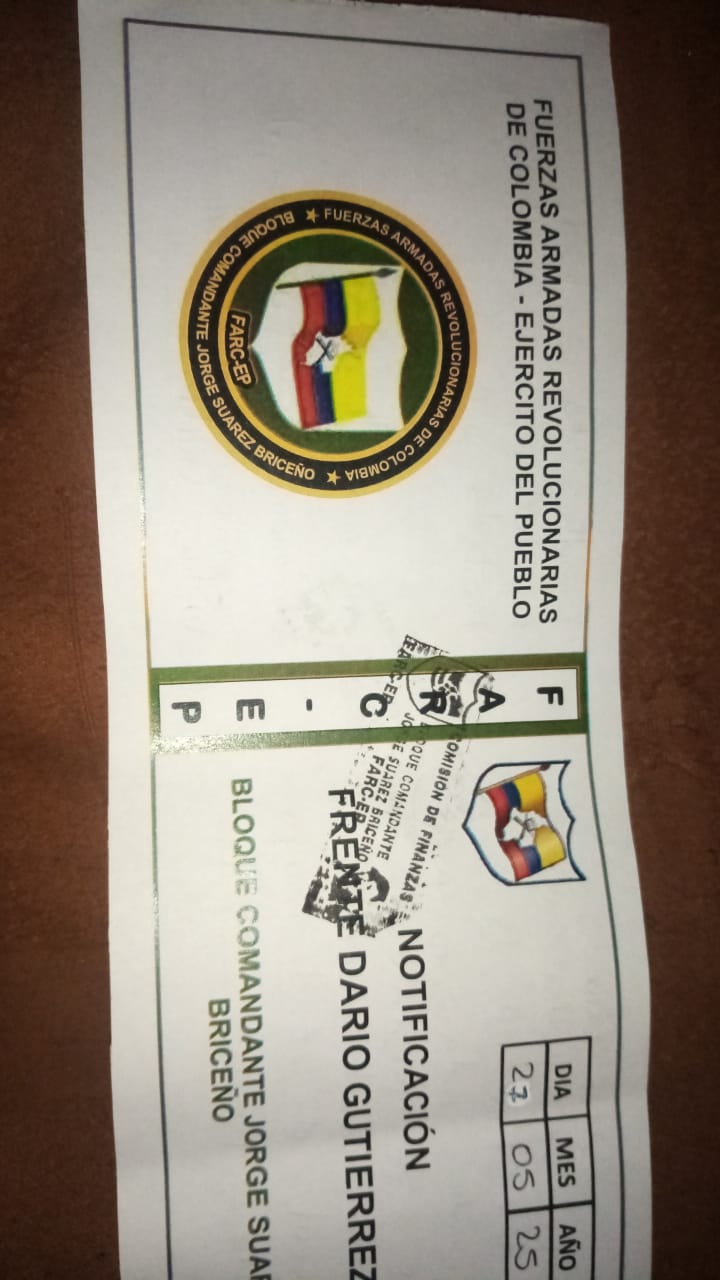 ¡Extorsión Descarada! Disidencias de las FARC imponen millonarias tarifas a comerciantes en Baraya… ¡ni el vendedor de empanadas se salvó!