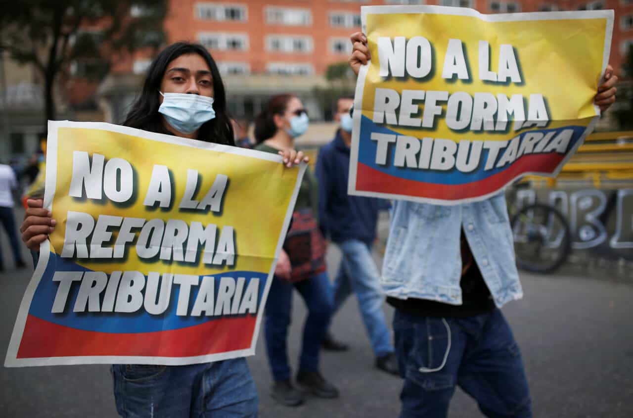 [AUDIO] Se anuncian modificaciones a las reformas en Colombia