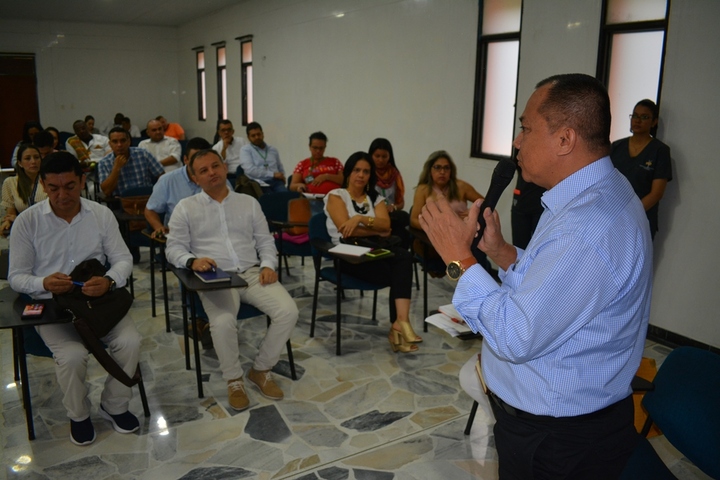 Alcalde de Florencia lideró el primer Consejo Municipal de Política Social del 2020
