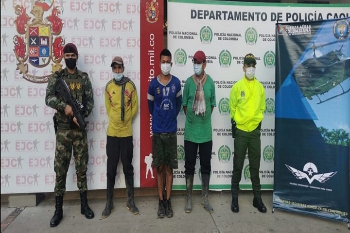 9 personas capturadas, la incautación de un arma de fuego, 2.500 gramos de estupefacientes y la recuperación de una motocicleta