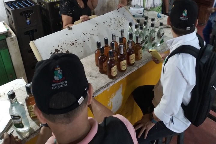 GRUPO OPERTIVO ANTICONTRABANDO EN CAQUETA SIGUE DANDO RESULTADOS ESTA VEZ EN FERIA DE SAN VICENTE