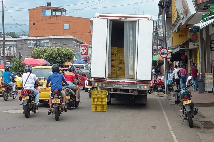 DEFINIDO ÁREA DEL CENTRO AMPLIADO REGULADO PARA CARGUE Y DESCARGUE DE MERCANCÍAS