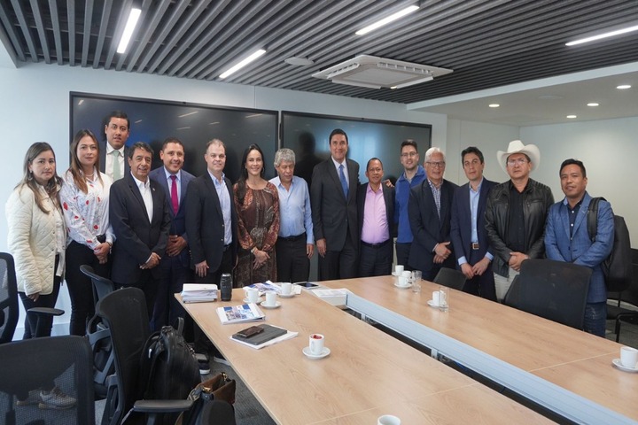 Alcalde Ruiz ciceryse reunió con planeación nacional