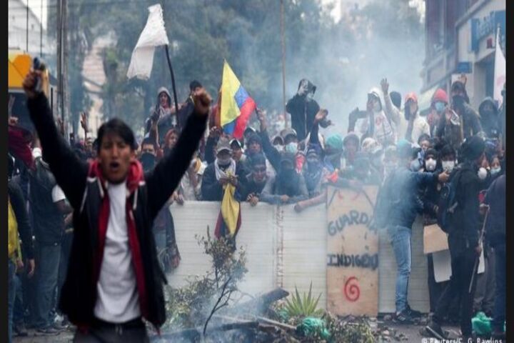 Disturbios  en Bogotá por parte de los Indígenas