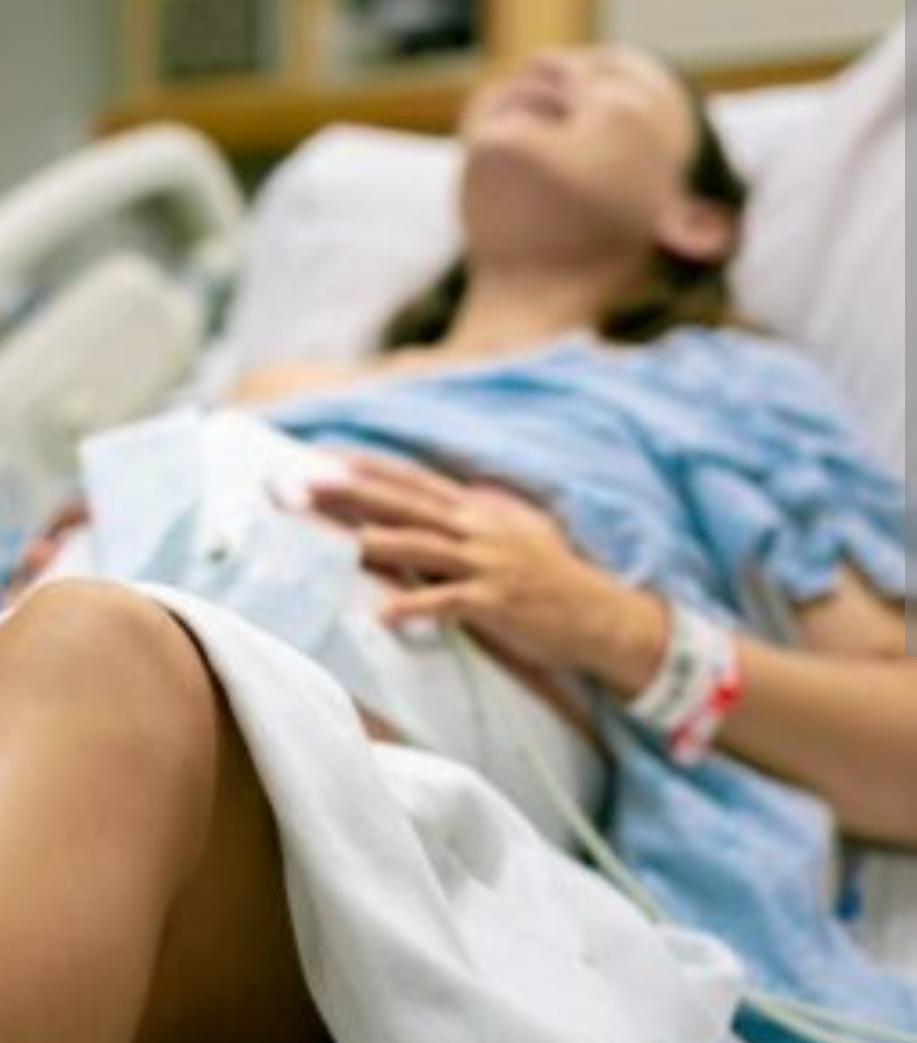 Mujer de 41 años (que no podría ser madre) dio a luz a bebé de más 5 kilos
