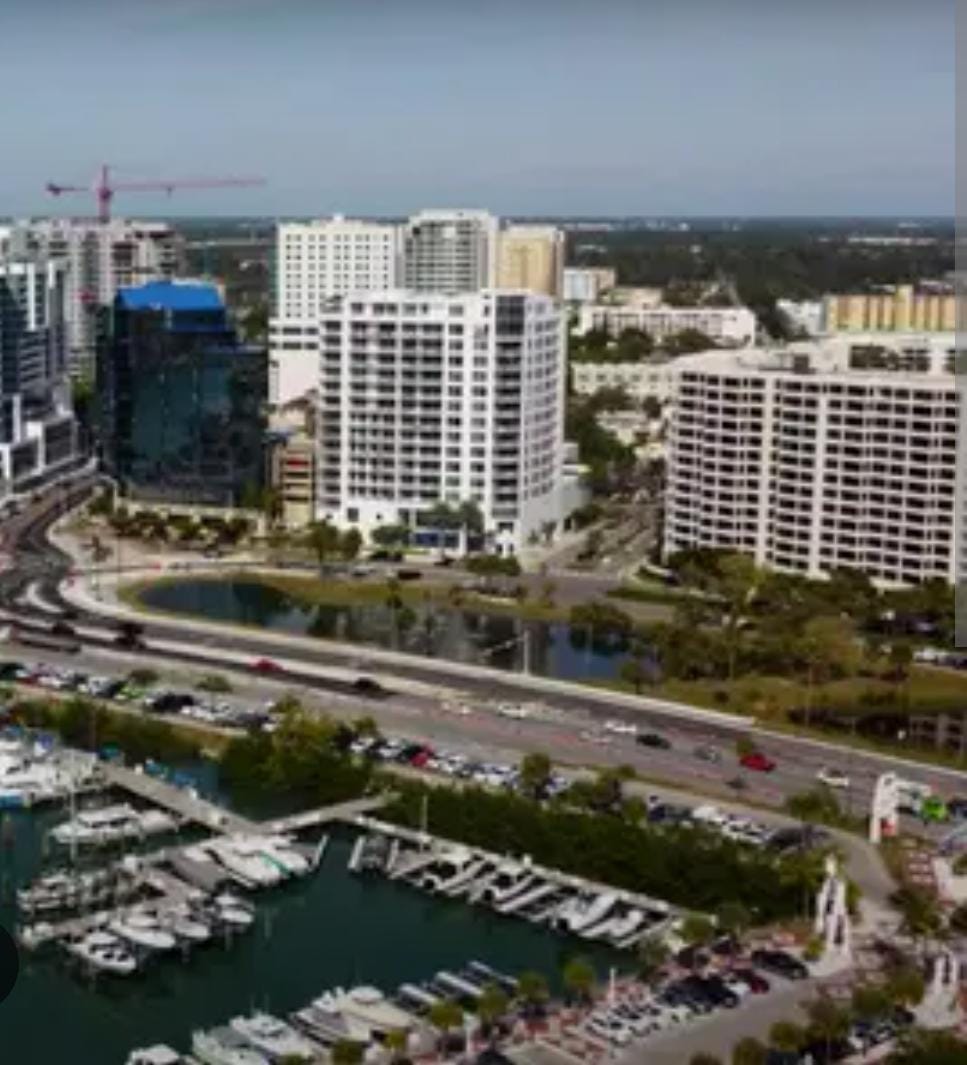 Pareja de 'youtubers' recomiendan la mejor ciudad en Florida para mudarse: segura y barata