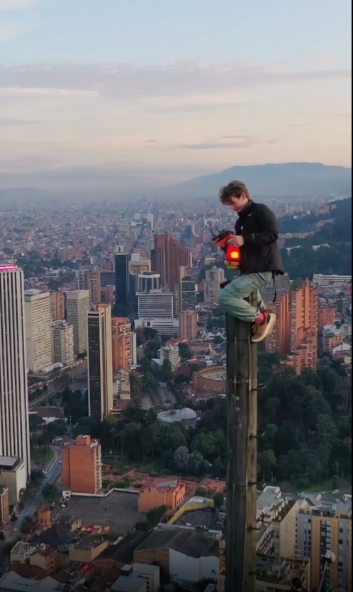 Un influencer Ucranio sorprendido de Colombia
