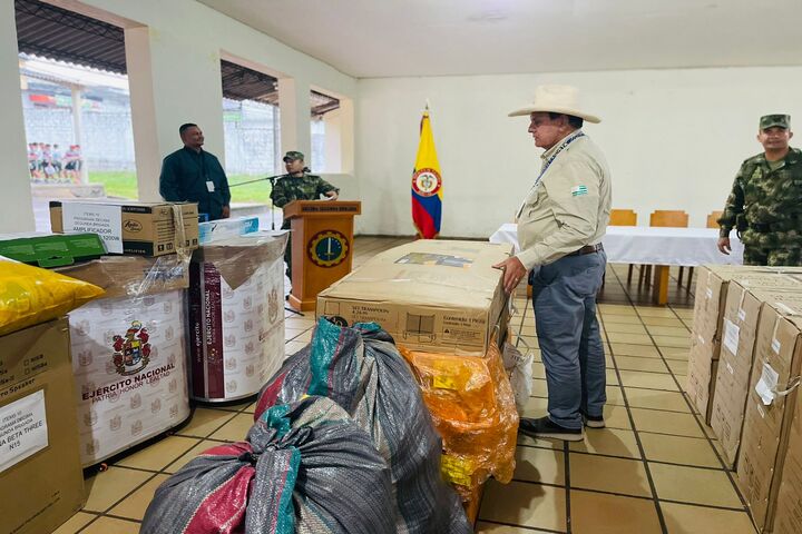 Fortalecimiento por más de 730 millones de pesos entrego gobernación al ejército nacional.