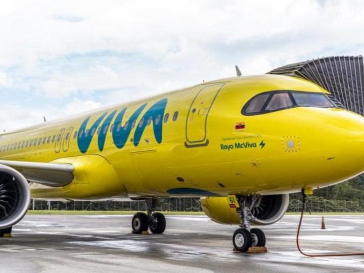 Extranjeros en Colombia piden ayuda por la crisis en la aerolínea Viva Air