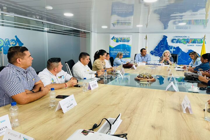 Proyectos de agua y vivienda para Caquetá analizados por gobierno nacional
