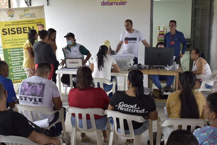 Alcaldia de Florencia realiza jornada de sisben en el caraño este fin de semana