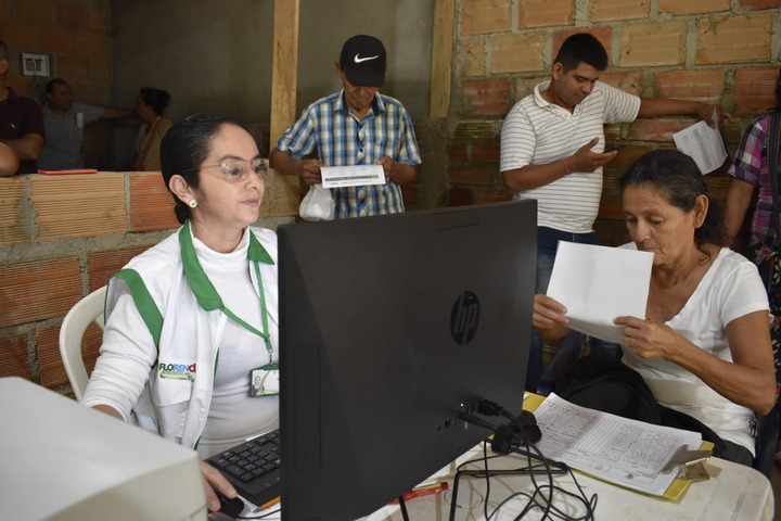 Alcaldía de Florencia llega a comuna sur con servicios del sisben