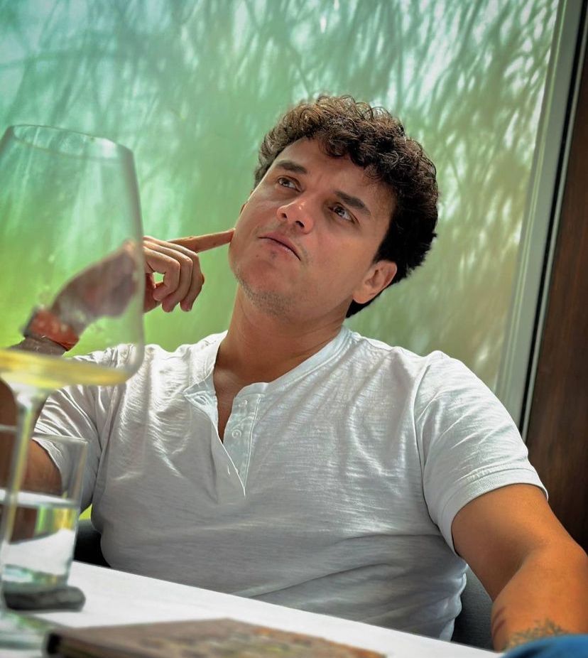 Silvestre Dangond inaugurará un nuevo negocio