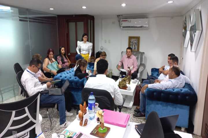 Visita de ministerio de hacienda a secretaria de salud departamental termino con balance positivo