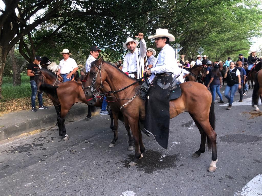 No se llegó a acuerdos frente al precio de las manillas de la cabalgata de la Universidad Cooperativa