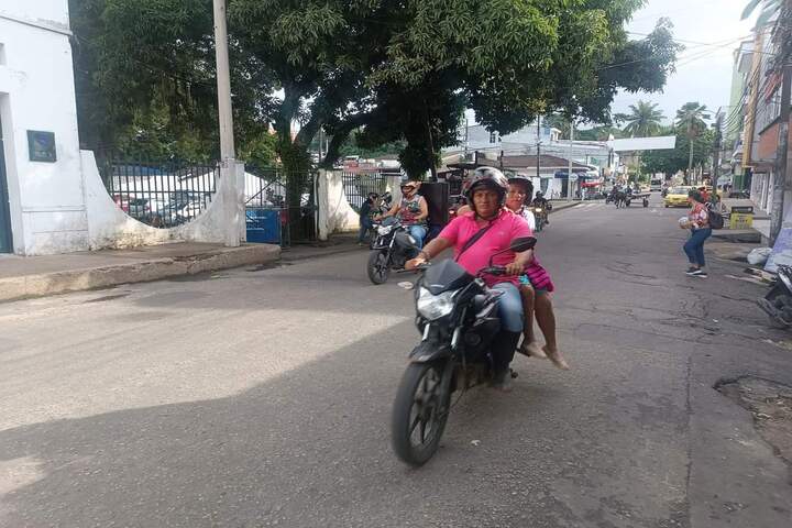 Alcaldía de Florencia prohibirá circulación de motos en horas de la noche
