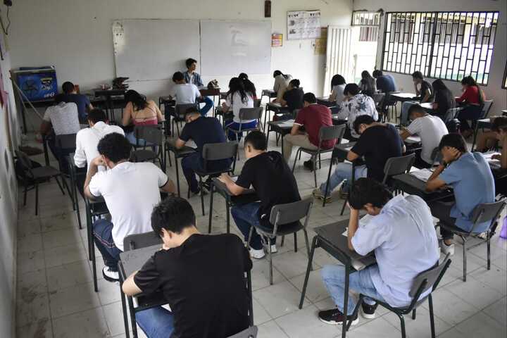 Estudiantes de Florencia realizaron simulacro pruebas saber 11