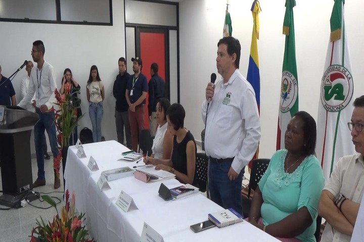 Minambiente y Uniamazonia lanzan la segunda escuela de selva