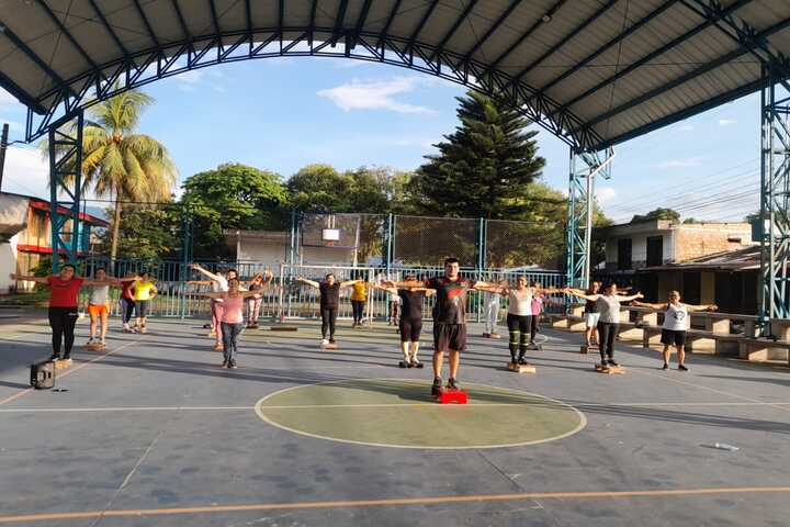 Florencia se prepara para el cuarto evento masivo de rumba aeróbica!
