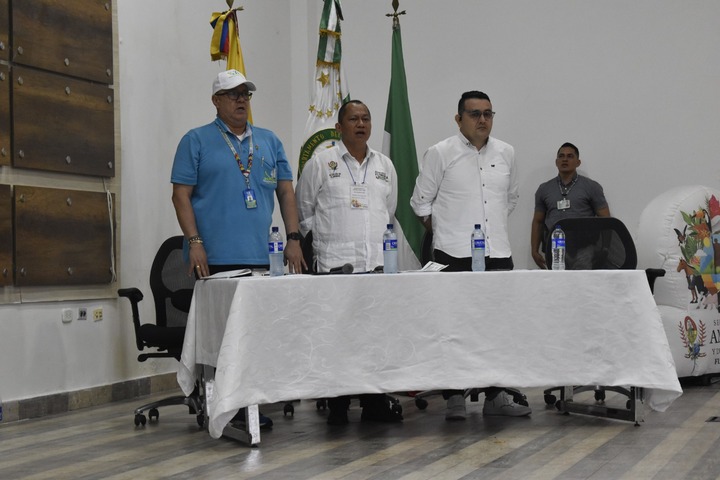 Alcalde de Florencia rindió cuentas a la comunidad