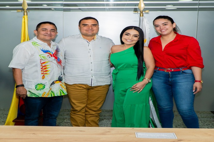 Tres jefes de oficina tomaron posesión en sus cargos en la Gobernación
