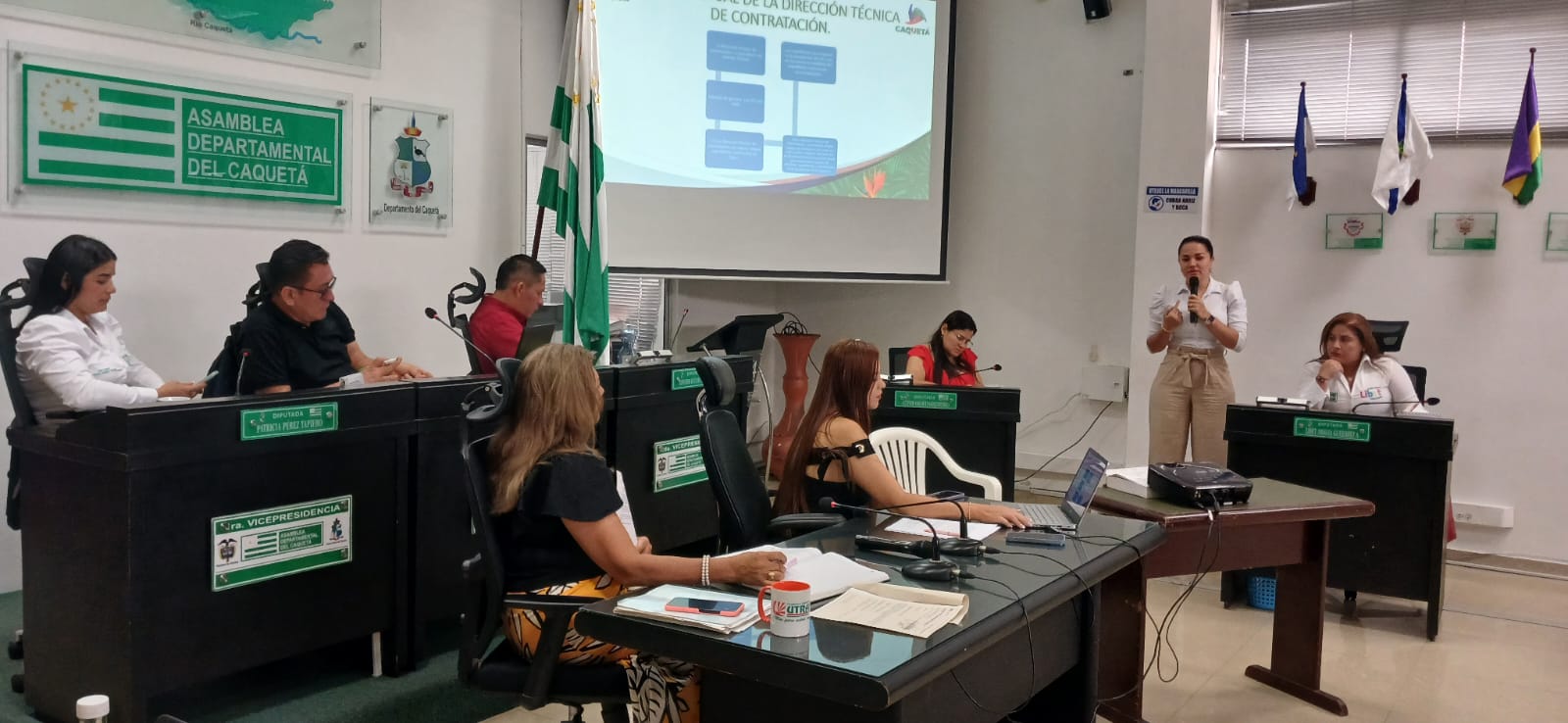 Informe sobre contratación hecha por el anterior gobierno, dejó gran preocupación al interior de la asamblea departamental.