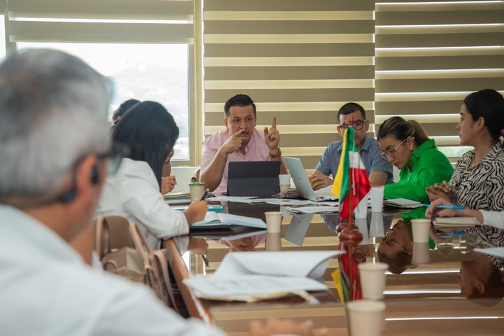 Alcaldía de Florencia ratifica su compromiso con la recuperación vial desde la Ye de Gas País