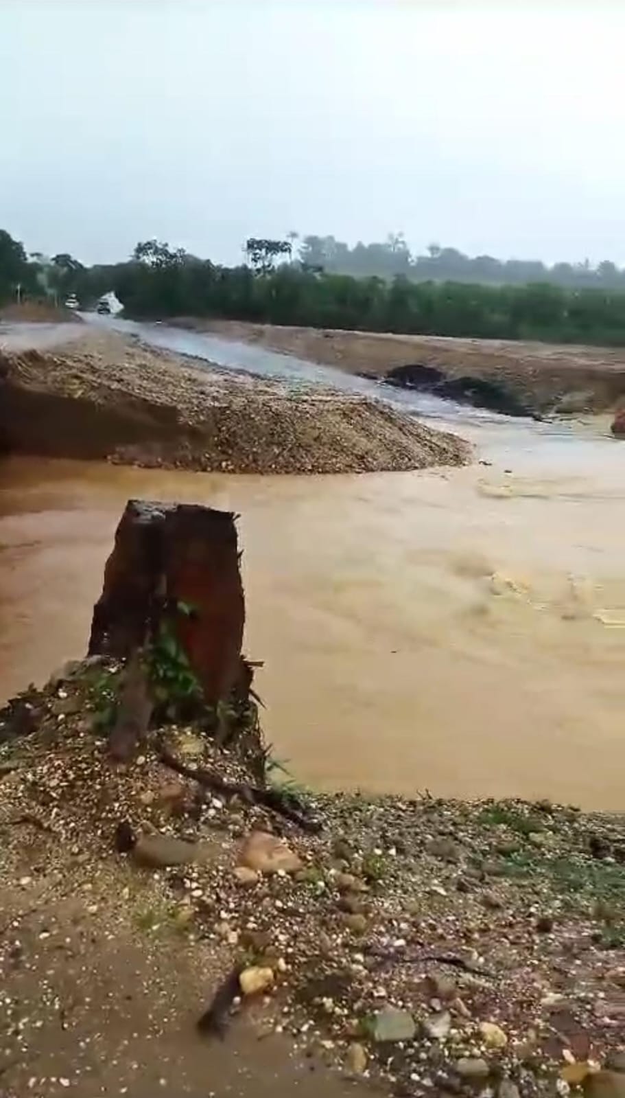Declaran emergencia vial para atender puente sobre la quebrada La Niña, en la carretera El Paujil - Cartagena del Chaira.