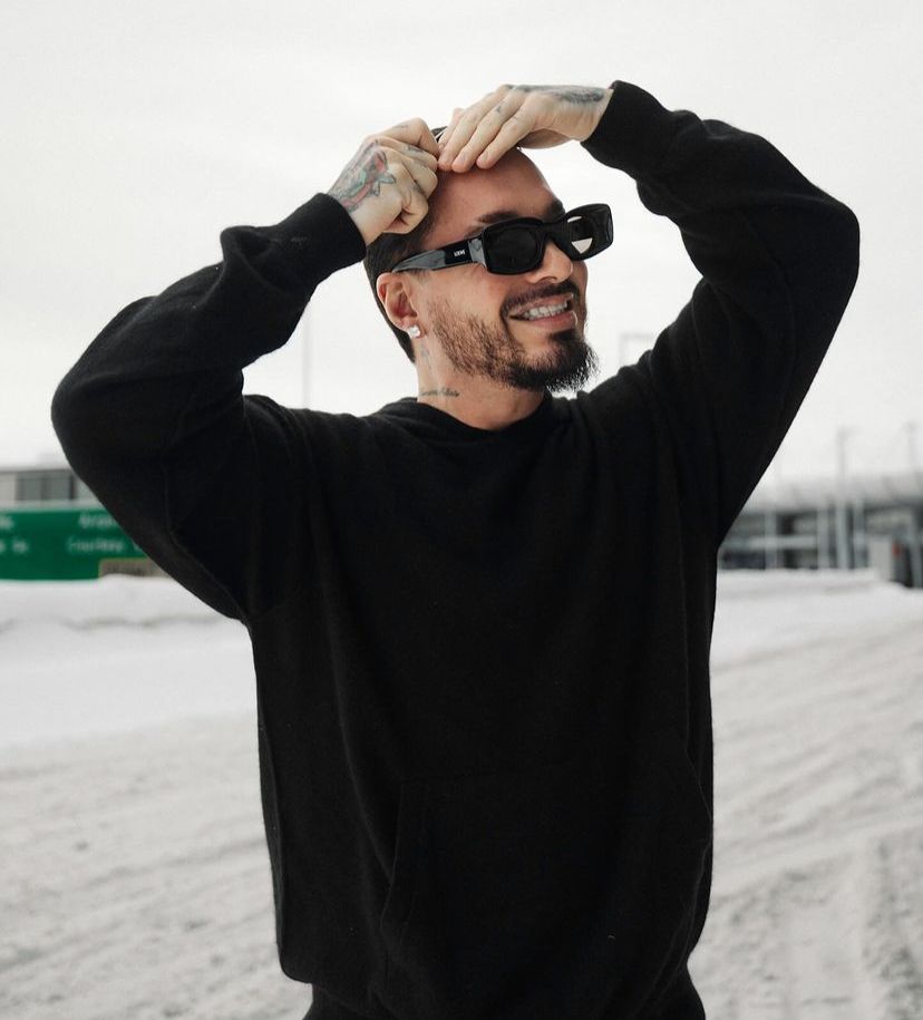 J Balvin confirma su regreso a la música