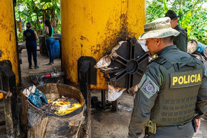 Establecimiento de producción de detergentes y jabón fue cerrado por contaminación