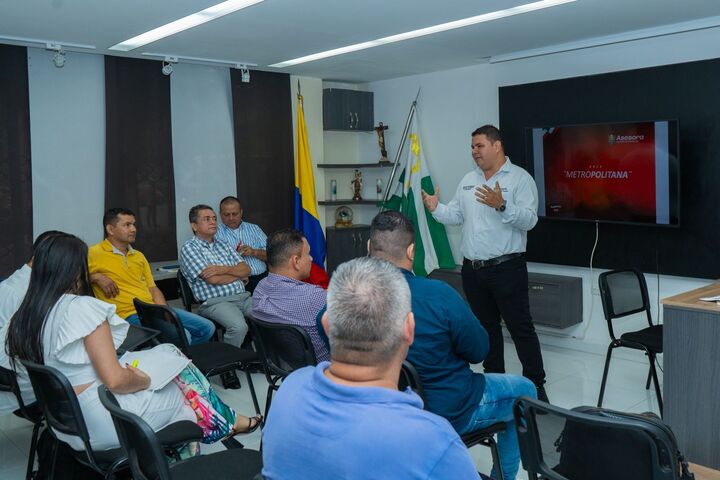 Sector transportador y Secretaría de Transporte de Florencia unen esfuerzos para garantizar una movilidad eficiente y segura