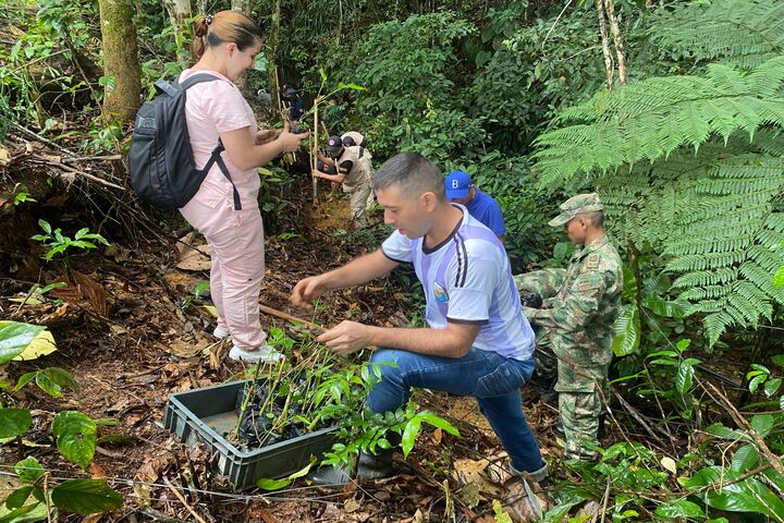 Día Mundial de la Tierra 2024 - "Planeta vs Plástico"