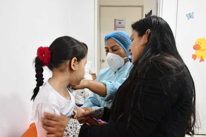 ¡Florencia se vacuna! Más de 700 dosis aplicadas en Jornada Departamental