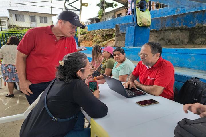 Alcaldía realizó Feria Institucional y de Empleabilidad junto al Lanzamiento de Proyecto para Emprendedores
