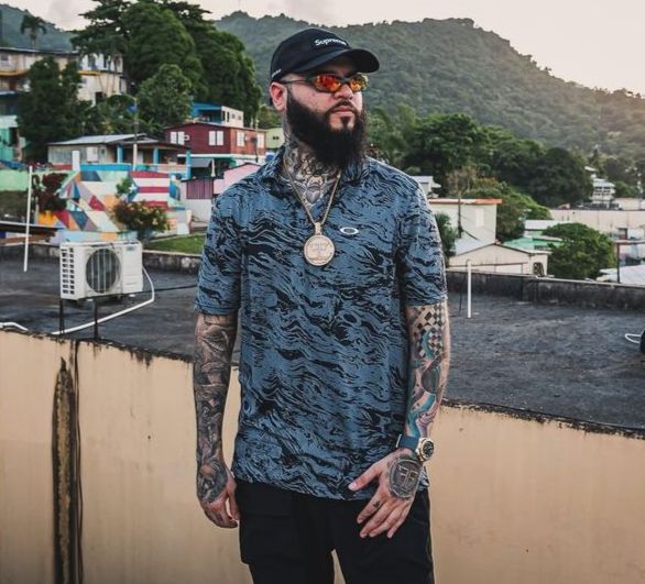 Farruko cantará en los Premios Juventud