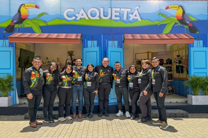 Éxito Total De Emprendedores y Artesanos Caqueteños En La Feria “COLOMBIA SON LAS REGIONES"