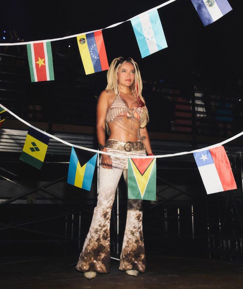 Karol G arrasa con las nominaciones en premios Latin Billboard 2024