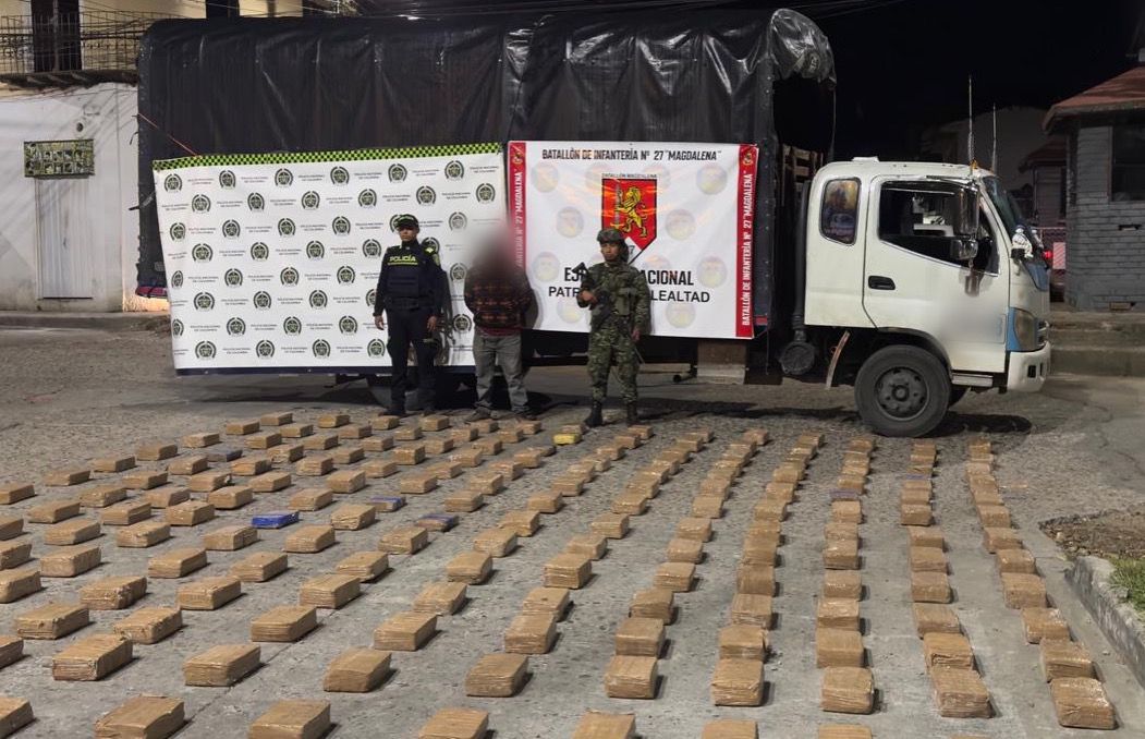 Se incautaron 400 kilos de marihuana en bloques de cemento