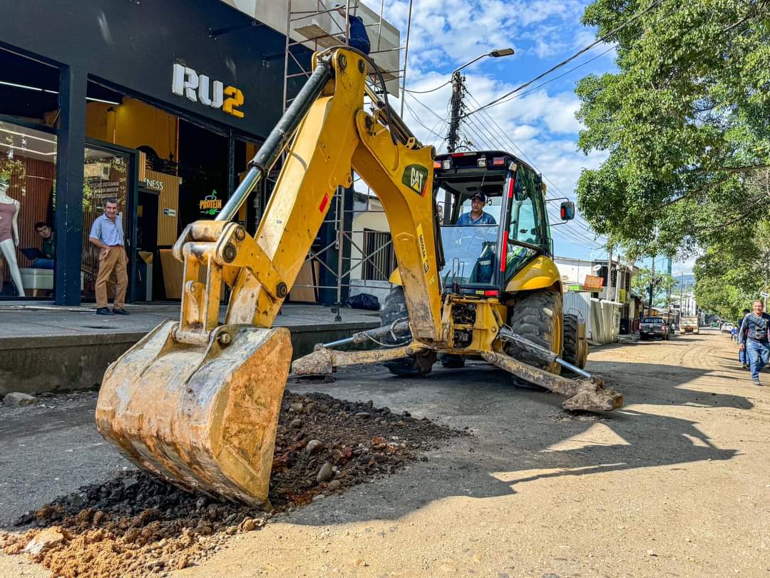 Reinician obras de mantenimiento vial