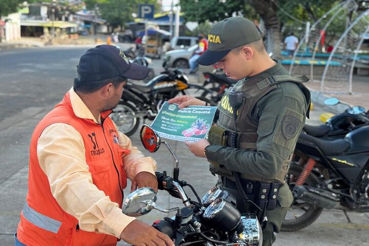 Policía En San Vicente Lidera Campañas Preventivas