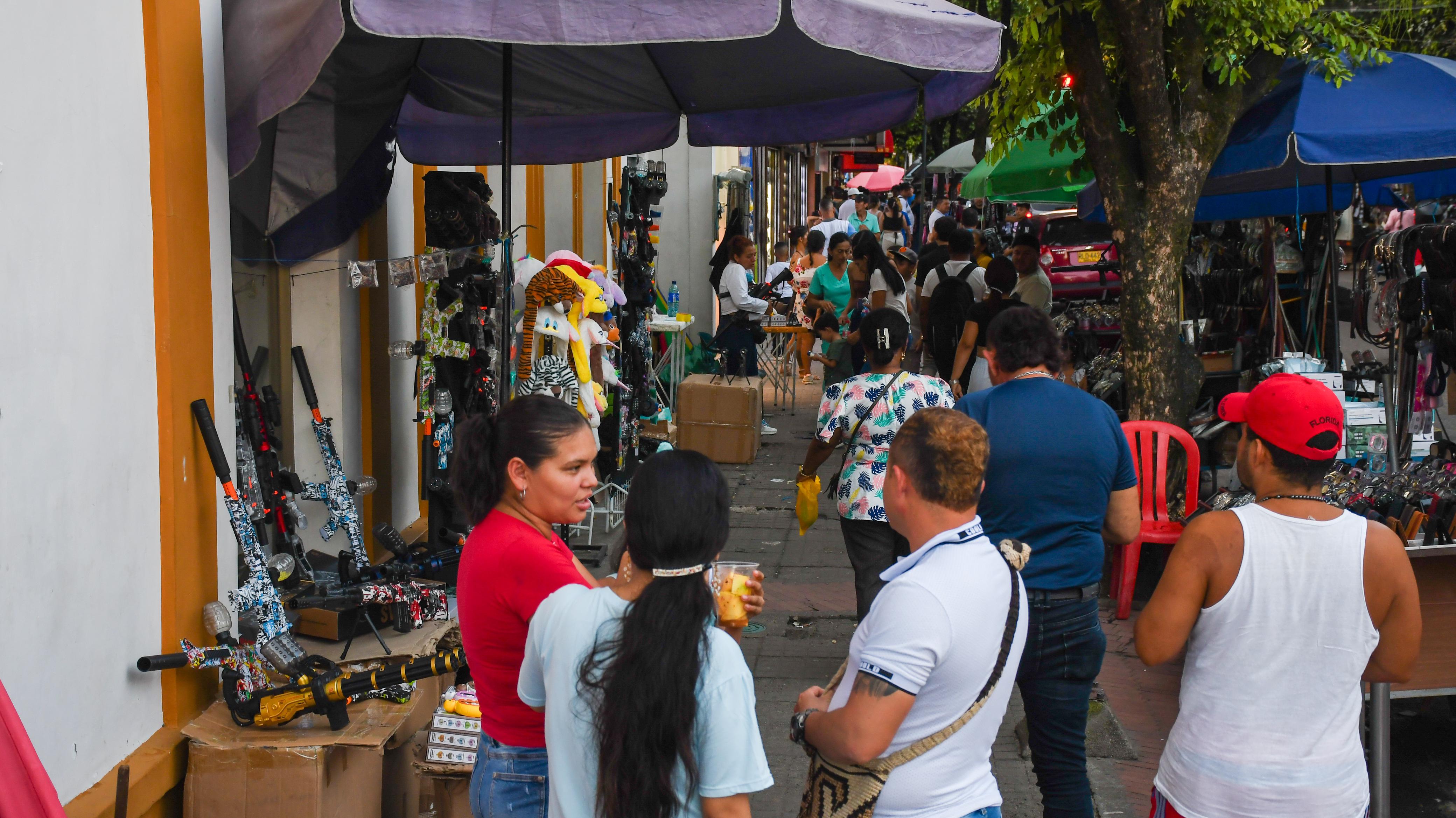 Anuncian plan para recuperar espacio público.