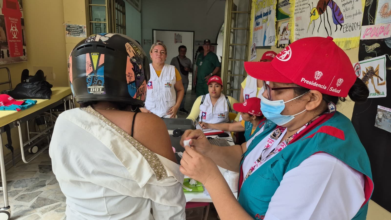 Hospital Malvinas inaugura punto de vacunación.