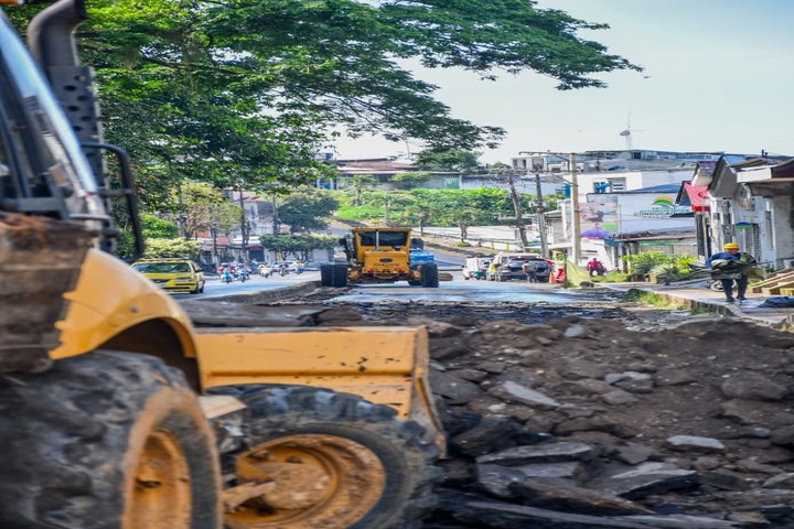 Avanza La Pavimentación Estructural De La Avenida Circunvalar