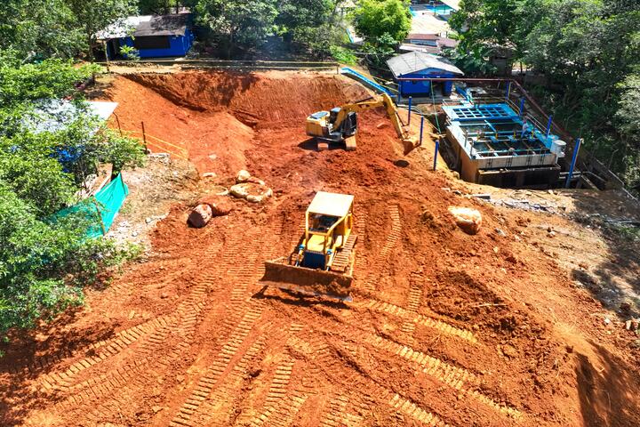 Construcción Del Tanque De Almacenamiento De Agua Potable Para Albania