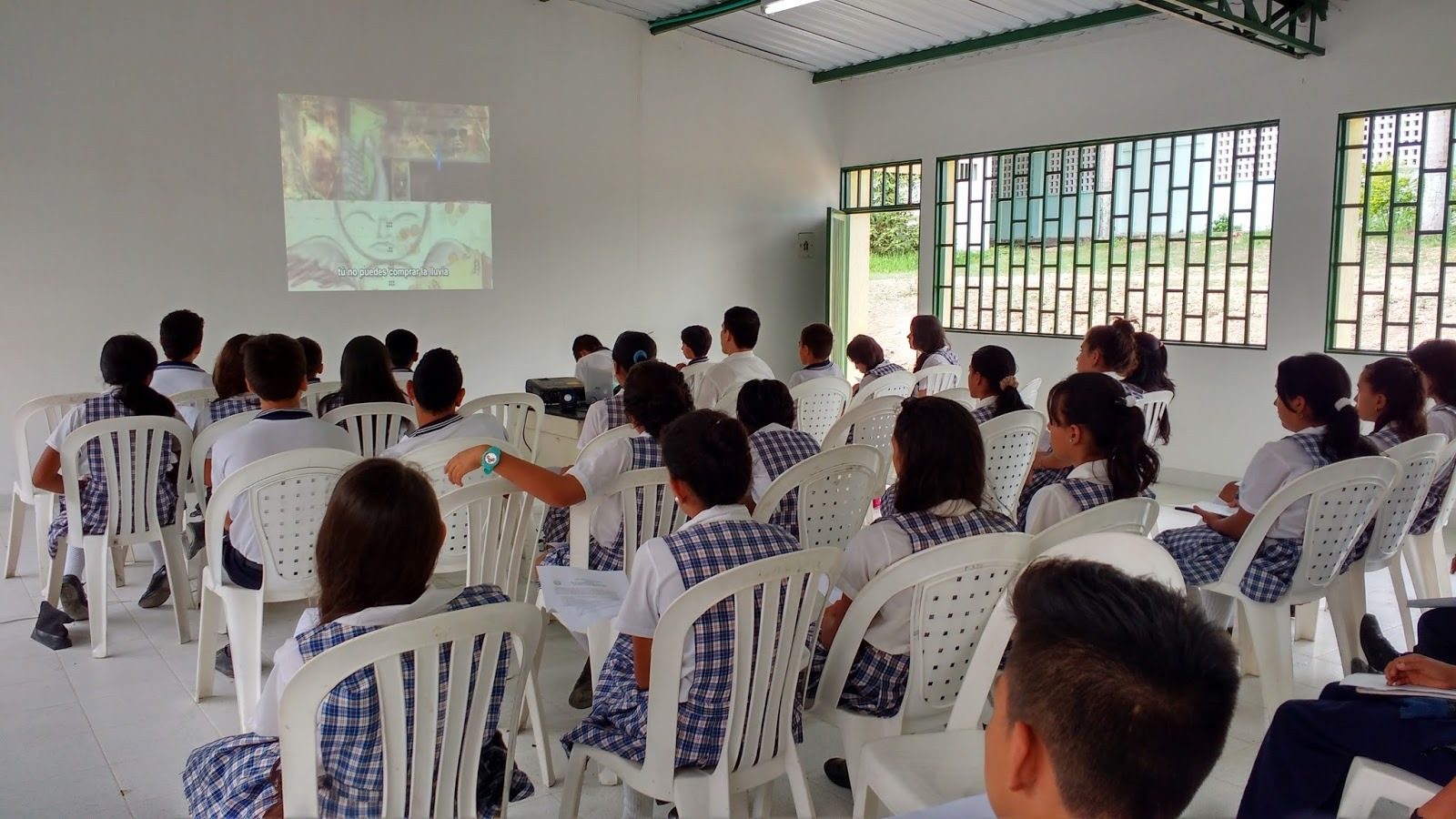 Huila proyecta matricular cerca de 127 mil estudiantes en 2026