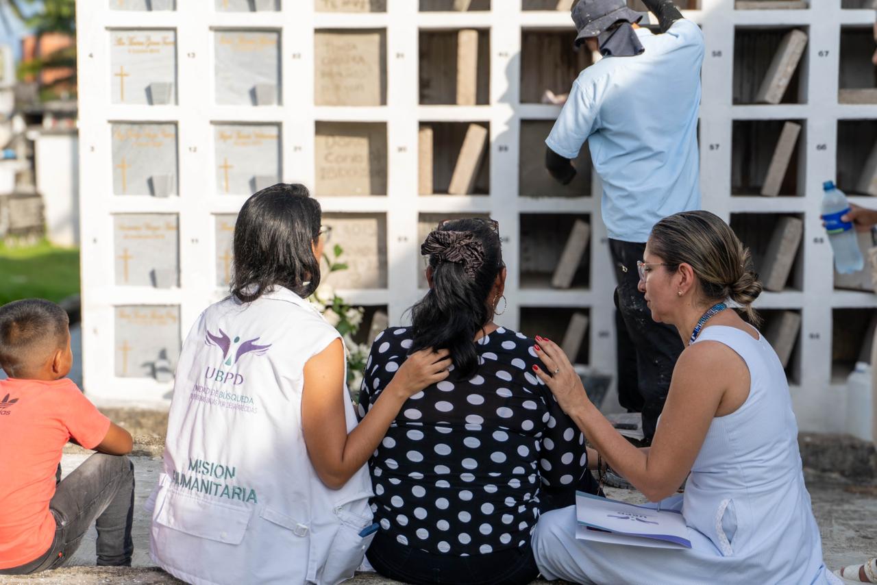 Entregan restos de desaparecidos en Caquetá