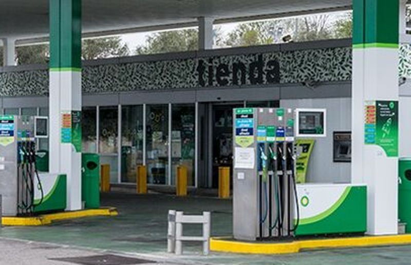 Estaciones de servicio implementan nuevos servicios para compensar variaciones por la disminución del precio de la gasolina