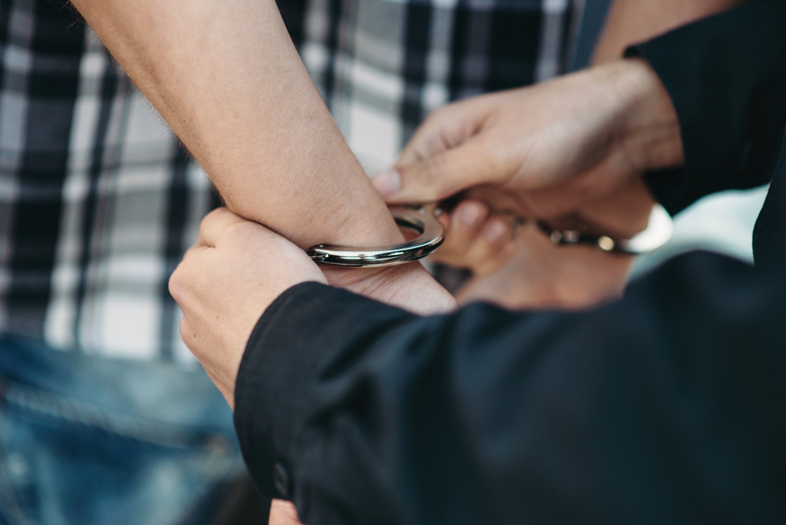 Golpe a red ilegal de bonos en Cundinamarca